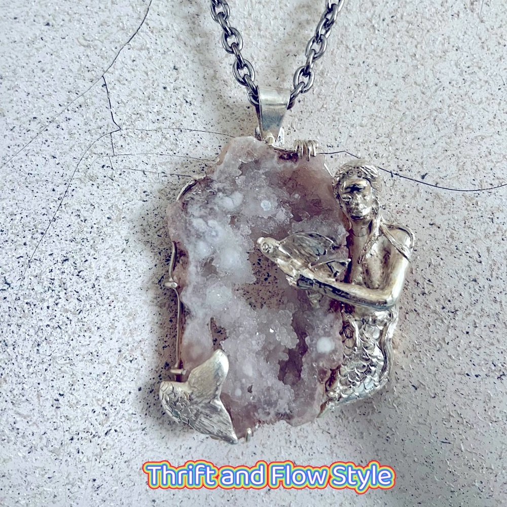 .925 SILVER MERMAID CARVED TO A SPARKLING CRYSTAL STONE. NWT